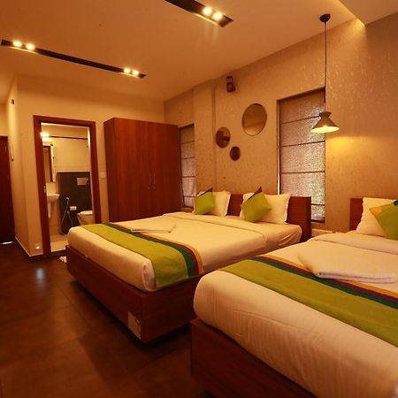 Bonita Banasura Hotel ไวทีรี ภายนอก รูปภาพ